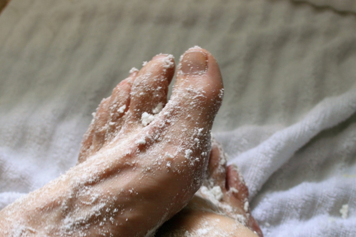 A DIY Peel for Dry, Cracked Feet