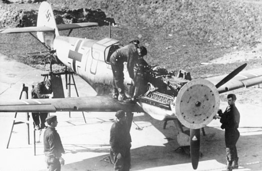 the Messerschmit 100 e having its synchronized guns adjusted in WW"