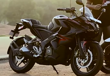 Pulsar Rs 200