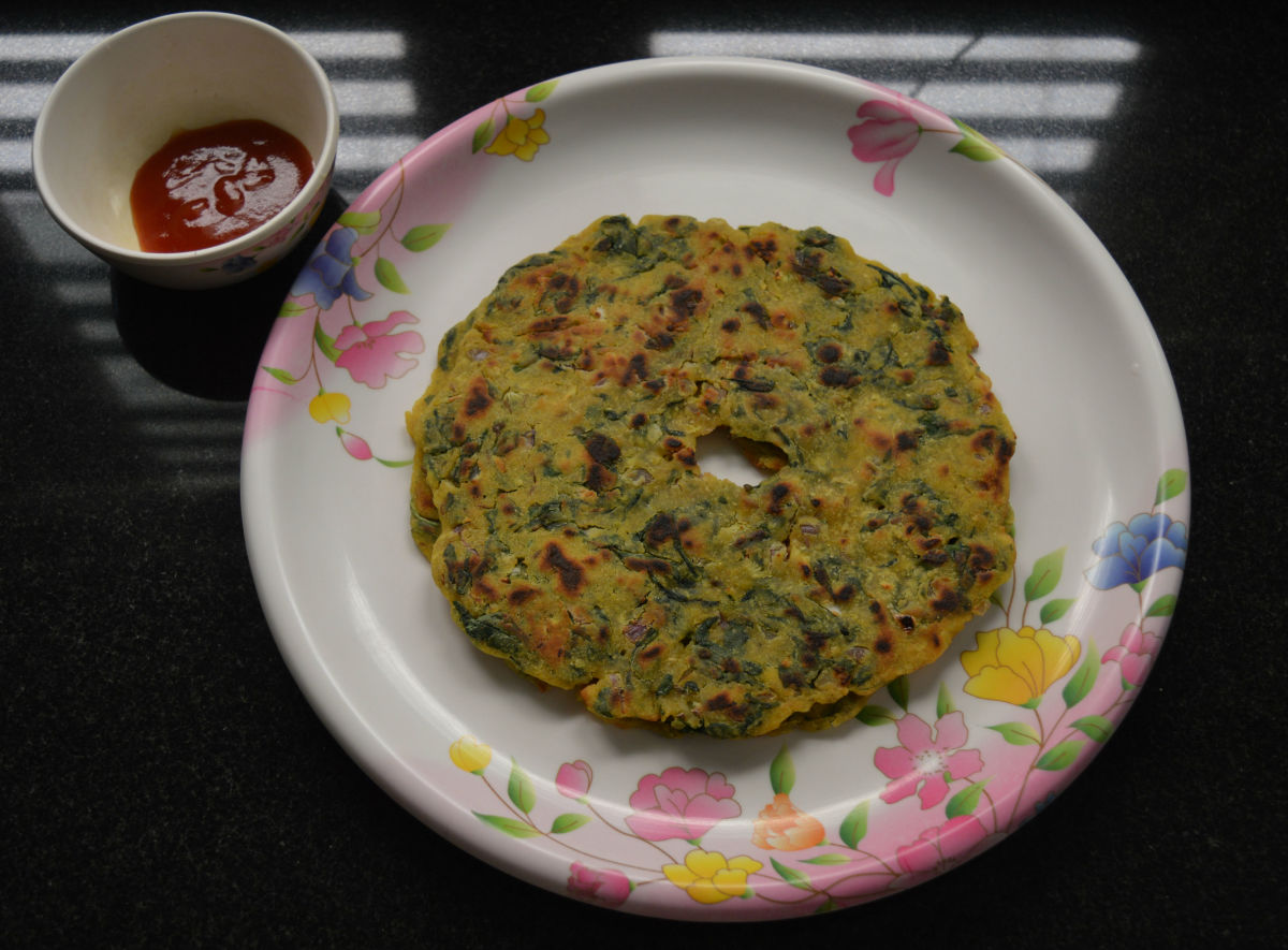 Image result for How to make Spinach Thalipeeth