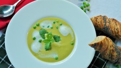 How to Make a Simple Split-Pea Soup