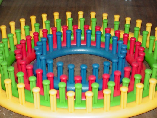 Round Loom Set of Knifty Knitter Looms