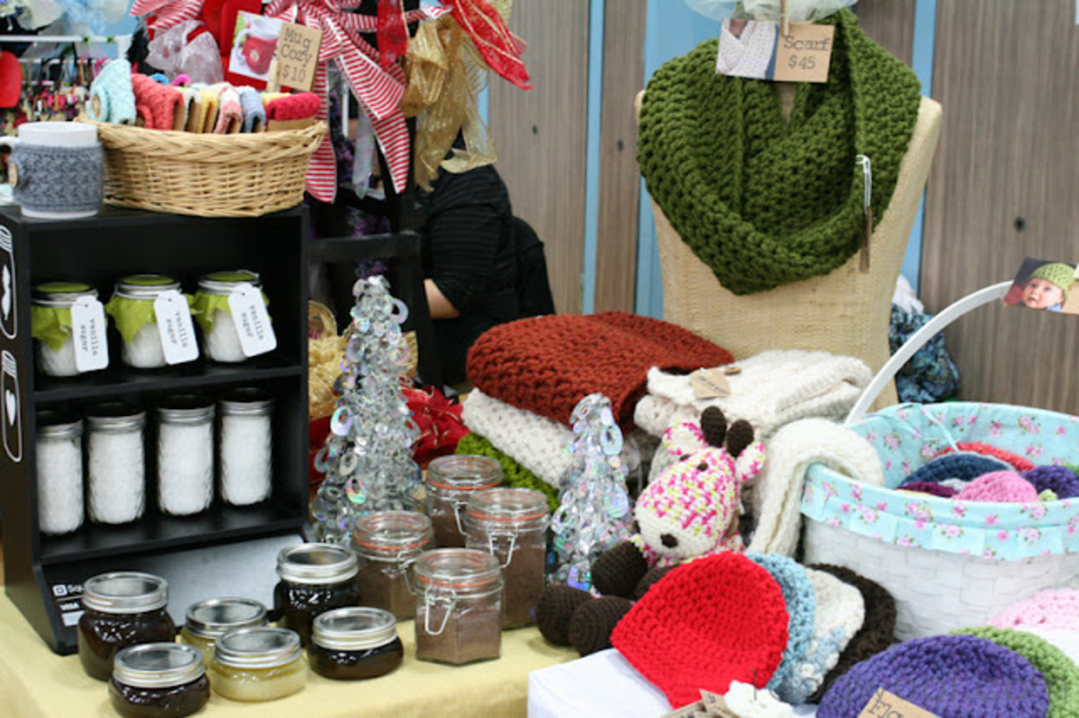 Make Money Selling Knit and Crochet Crafts at Craft Fairs | FeltMagnet