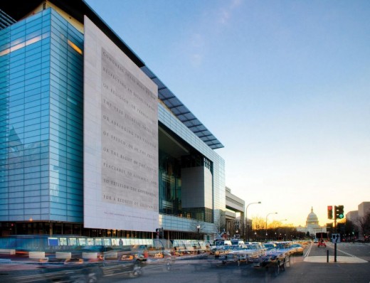 Photo © Sam Kittner/Newseum