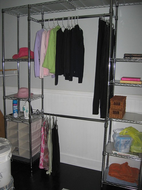 Keep the closet clutter free.