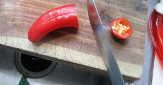 cutting peppers requires sharp knife