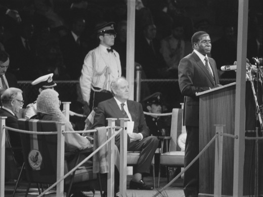 Then president Bob Mugabe delivering his independence speech