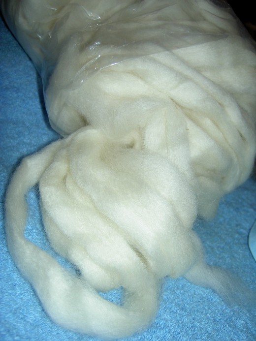 Example of a fraying yarn