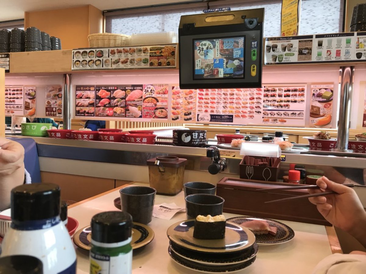 How to Eat Like a Local at a Sushi Restaurant in Japan | Delishably