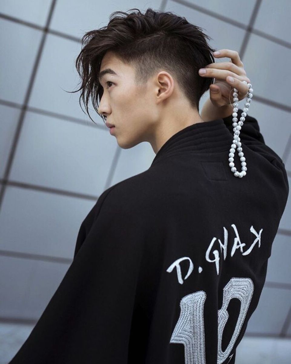 Latest Trendy Asian And Korean Hairstyles For Men 2019 Bellatory