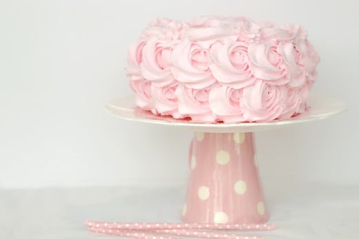 One Piece of This Cake Contains At Least 239 Calories!