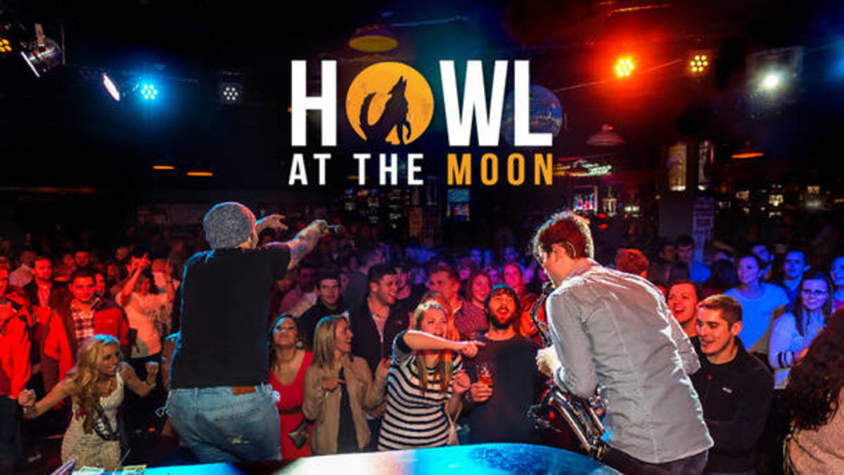 Howl at the Moon Bar in San Antonio