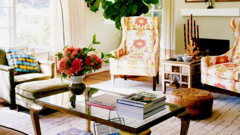 A mix of ethnic furnishings and textiles can still look exotic and cohesive.
