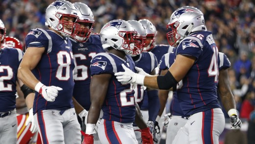 The Patriots picked up the HUGE 43-40 win over the Chiefs. The Chiefs were undefeated heading into Sunday