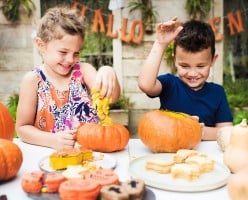 11 Healthy Halloween Treats to Make With Your Kids