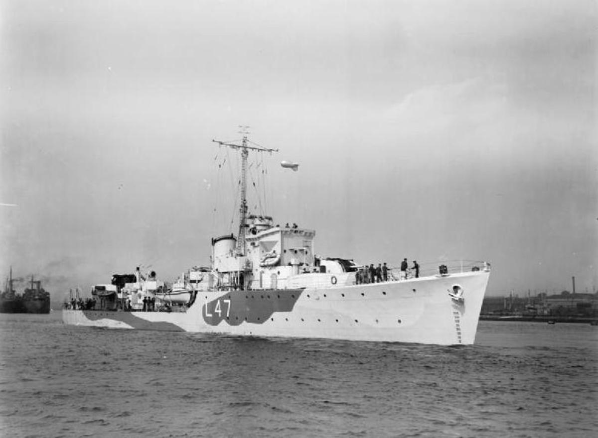 The HMS Blean, a Hunt-Class destroyer.  Israeli Air Force Captain Iftach Spector claimed the HMS Liberty was an Egyptian Hunt-Class destroyer.   