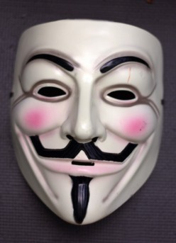 Online Anonymity Creates an Uninhibited Effect