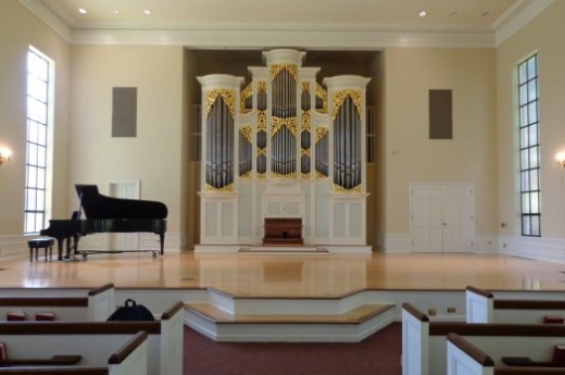 the Organ at University of Puget Sound, Kilworth Memorial Chapel