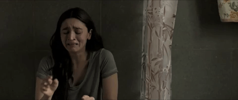 The reaction here was not as much anger as its the realization of a terrible loss... Alia Bhatt in one of her finest performances, tunes in with Ranveer's energy as Safeena complemets Murad.