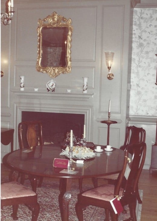 A room in one of the historic houses, November 1988.