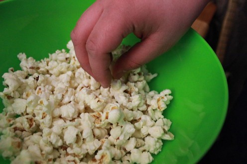 Yummm! There is hardly anyone who can eat ONE piece of popcorn.