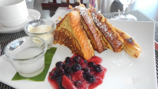 French Toast with Berries Drizzled with Coconut Syrup