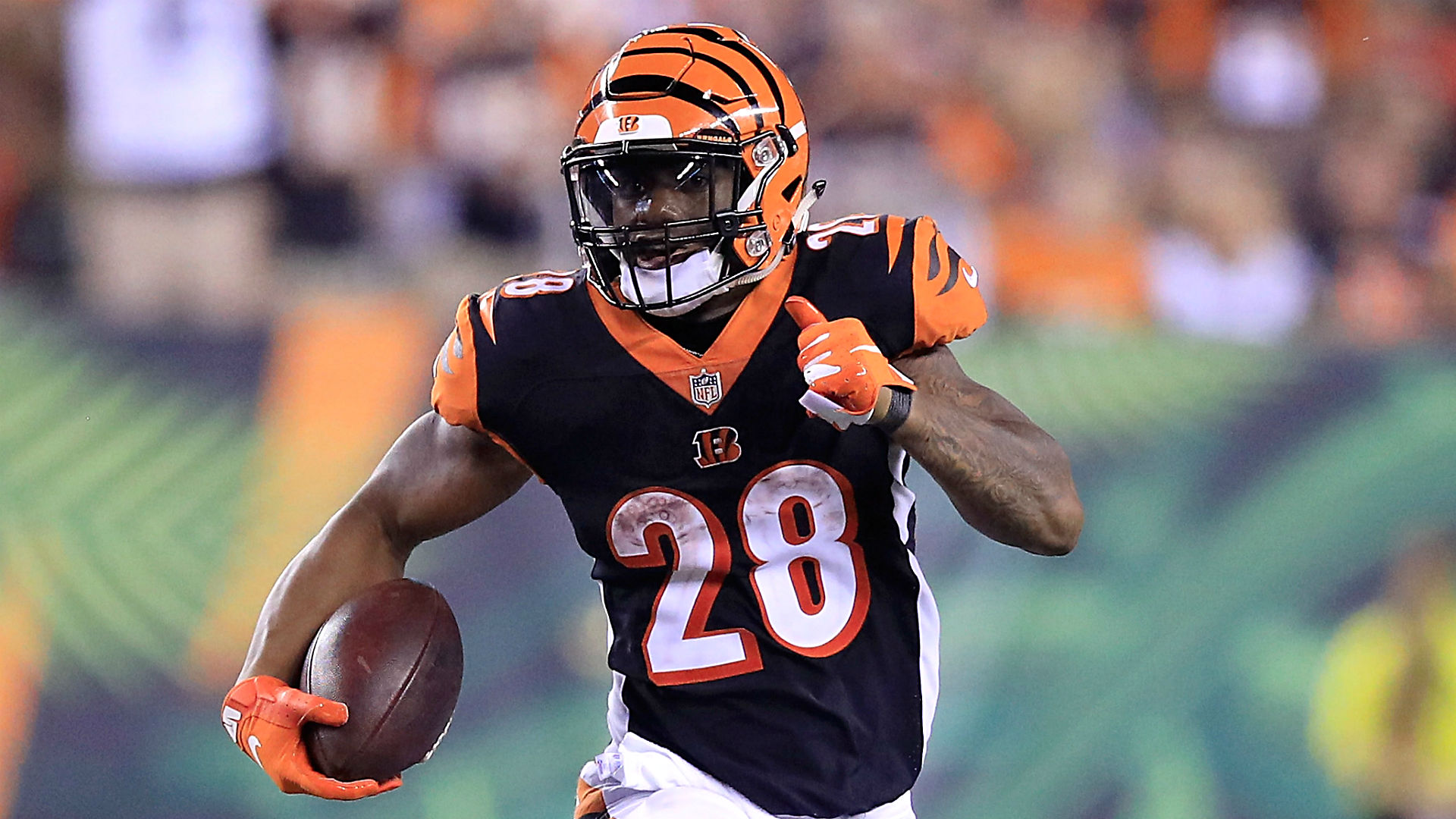 Joe Mixon powers Cincinnati Bengals past Oakland Raiders