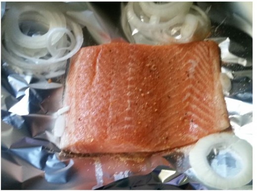 Salmon on foil