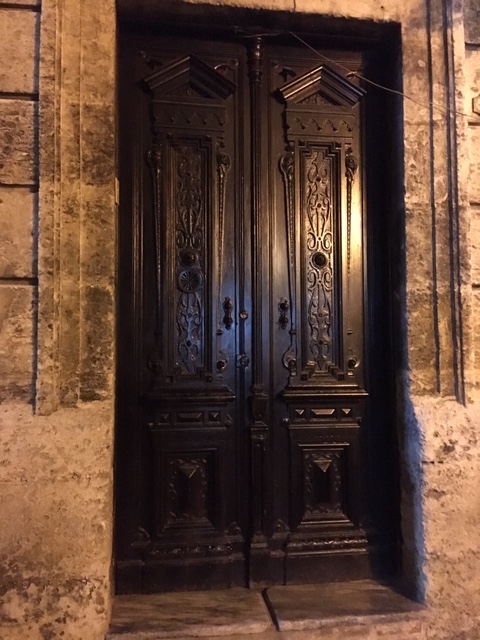 Elaborate door to the basilica in Plaza de San Fransiso.