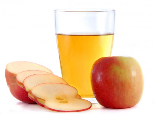 Vinegar made from cider or apple must