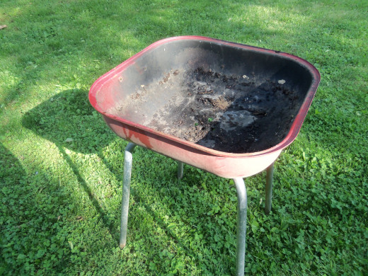 What do you think? Is this grill too far gone?  Photo by Favored