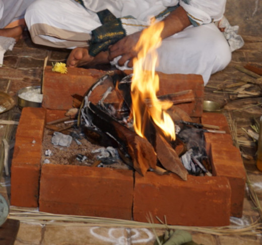 Agnihotra purifies the environment