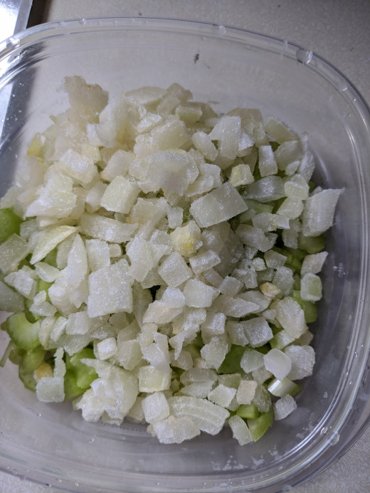 Minced garlic, Onions, celery