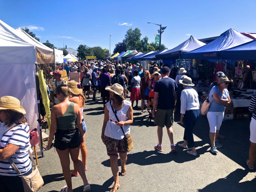 Sunday Motueka Markets, parking is at a premium when they are on