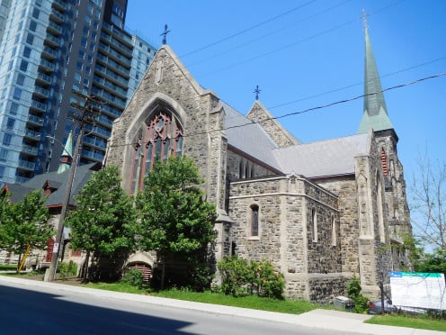 View from Queen Street : Christ Church Cathedral (Ottawa)