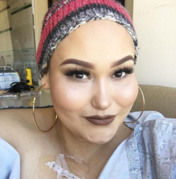 Can I Apply Makeup During Chemotherapy?