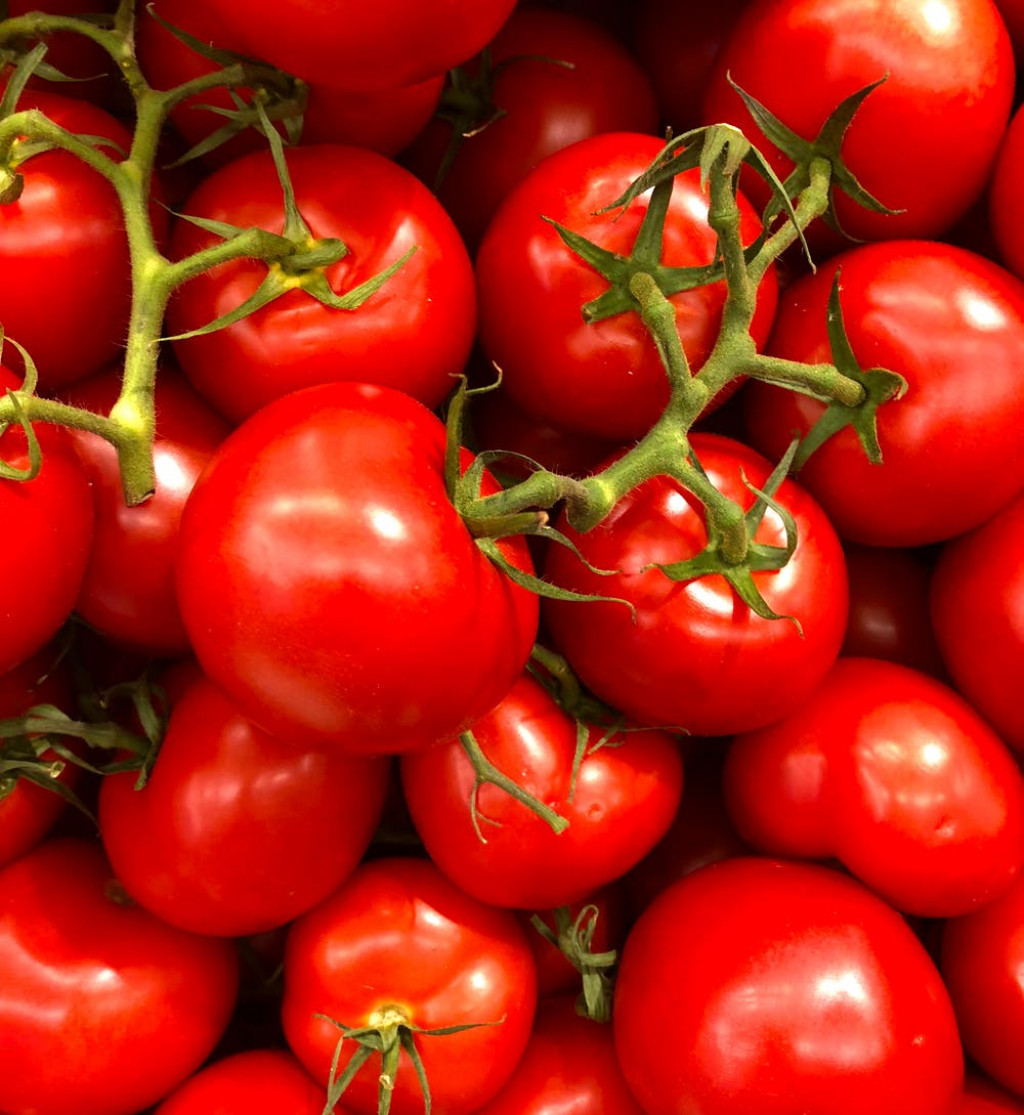 9 Red Coloured Super Foods Rich in Lycopene Benefits with the recipe