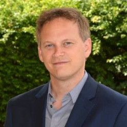 Grant Shapps: Lessening the Two Metre Distance.