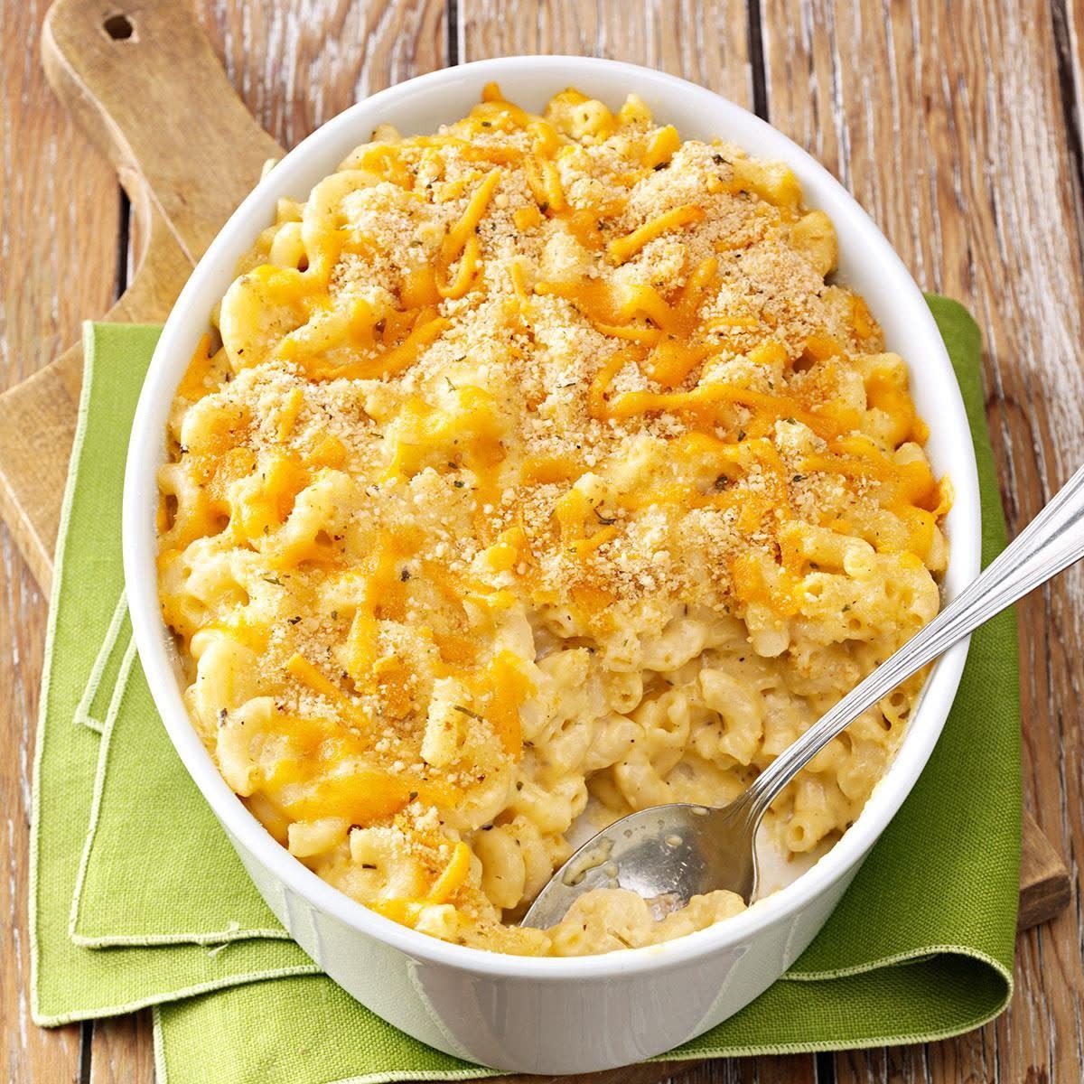 Warm-up the House With Homemade Macaroni and Cheese Casserole