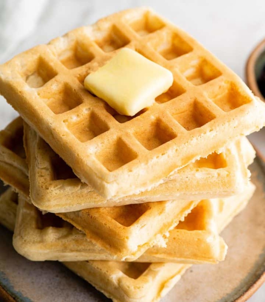 Delicious Meals Using the Cuisinart Round Waffle Maker-Carrying on the Family Waffle Recipe