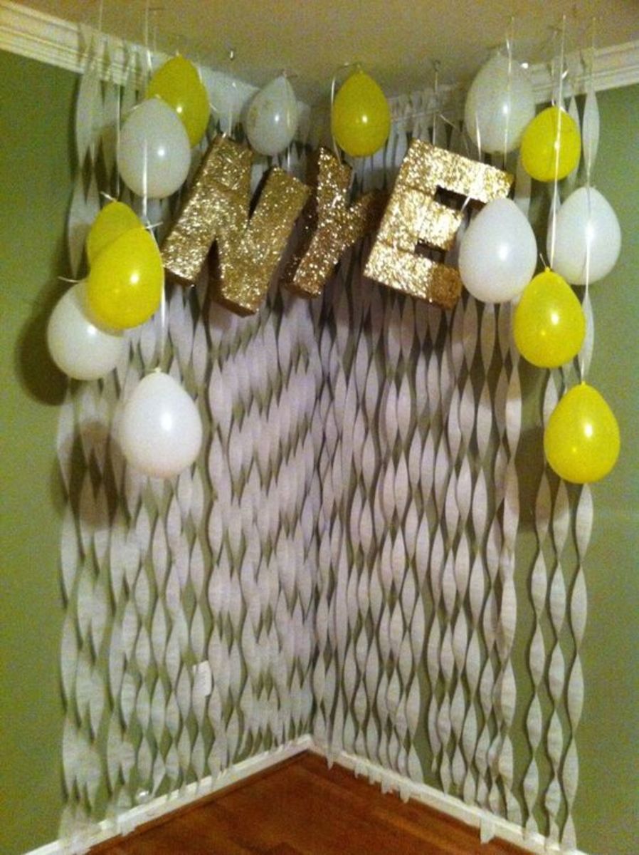 30+ Sparkly New Years Party Backdrop Ideas for 2023