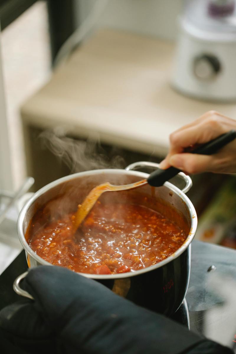 Turmeric Tomato Sauce (Iftar Recipes)
