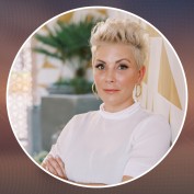 Angela Killian profile image