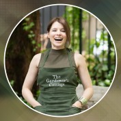 Elizabeth-Endry profile image