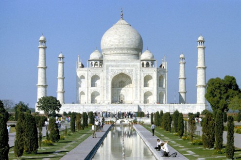 SLR digital Camera Shot Taj Mahal SLR digital Camera Shot Taj Mahal