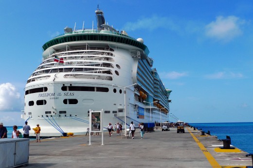 The Big Ship "Freedom of the Seas"