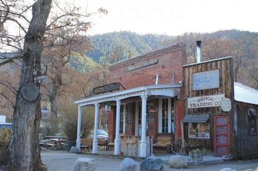 Genoa Bar & Saloon
