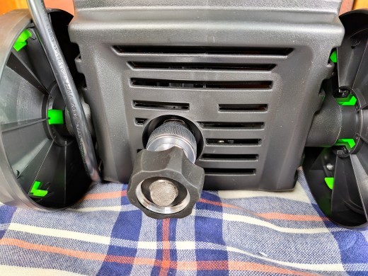 The hose adapter has been tightly screwed into place