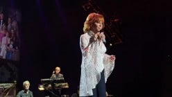 50 Best Country Songs About Single Moms