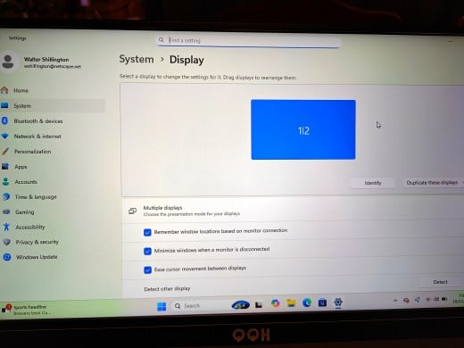 Using Windows 11 to determine what is displayed on the QQH monitor and my laptop's screen